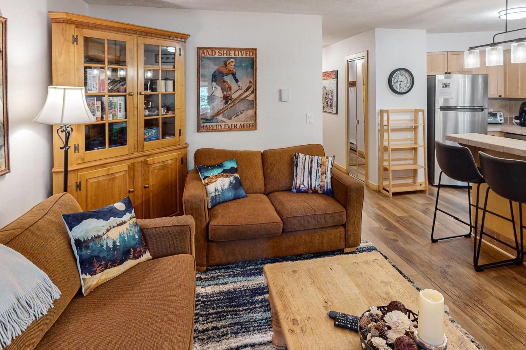 Ajs Outpost - Ski-In Condo - Fireplace & Hot Tub Breckenridge Exterior photo